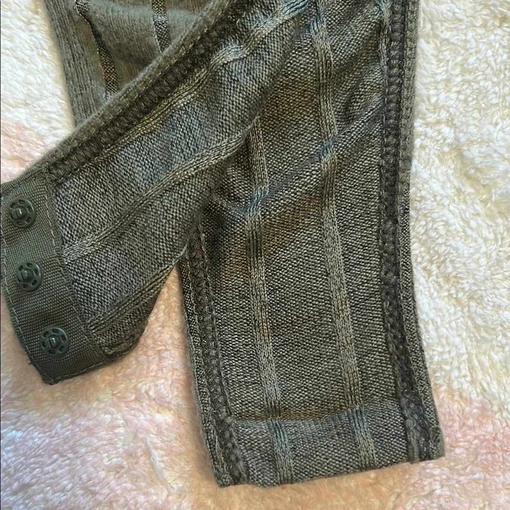SHEIN Green and Pink Ribbed Bodysuits - Picture 4 of 5
